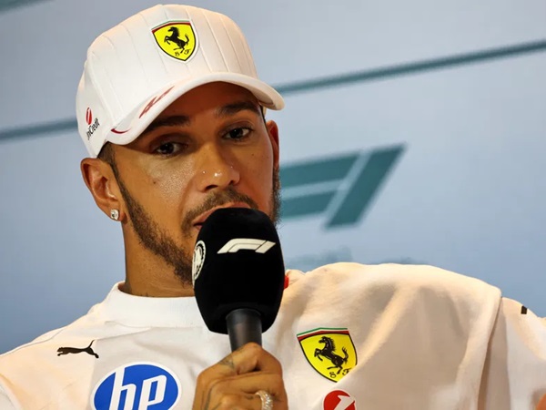Lewis Hamilton Minta FIA Tingkatkan Komunikasi dengan GPDA