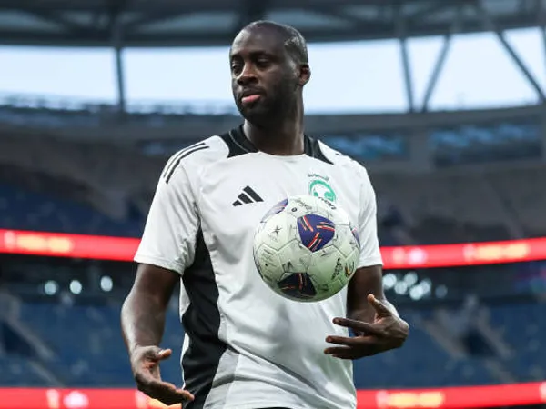 Yaya Toure Kunjungi Latihan Brighton, Fabian Hurzeler Banyak Belajar