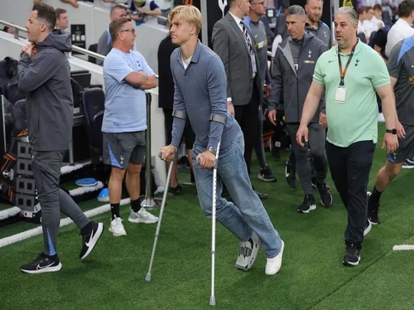 Postecoglou Konfirmasi Cedera Parah Pemain Andalan Tottenham