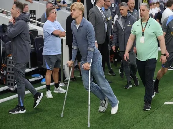 Postecoglou tentang Bergvall