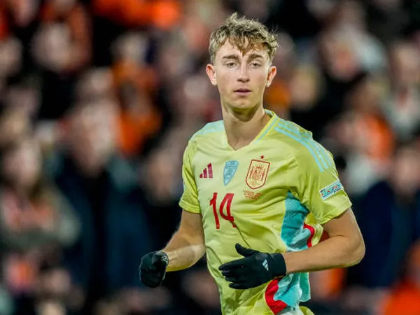 Dean Huijsen Jadi Rebutan Klub Elit Eropa, Termasuk Manchester United