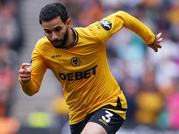 Manchester City Incar Bek Kiri Wolves: Rayan Ait-Nouri