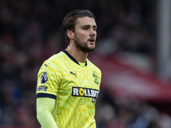 Taylor Harwood-Bellis Tak Mau Menyerah Meski Southampton Sudah Terdegradasi