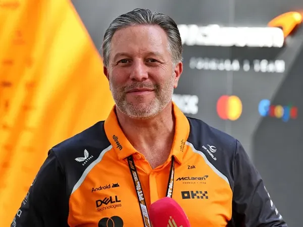 Zak Brown Klaim McLaren Bukan Mobil Tercepat di Lintasan