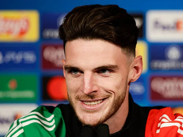 Declan Rice Percaya Arsenal Bisa Tulis Sejarah di Paris