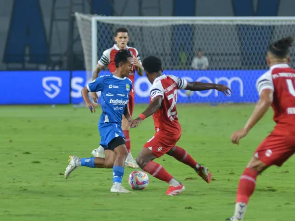 Persib Ditahan Seri Barito Putera, Pesta Juara Nyaris Hampa