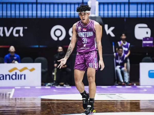 IBL jatuhkan sanksi kepada Althof Satrio dan Devon Van Oostrum.