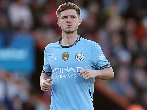 Tottenham dan Nottingham Forest Bersaing Gaet James McAtee