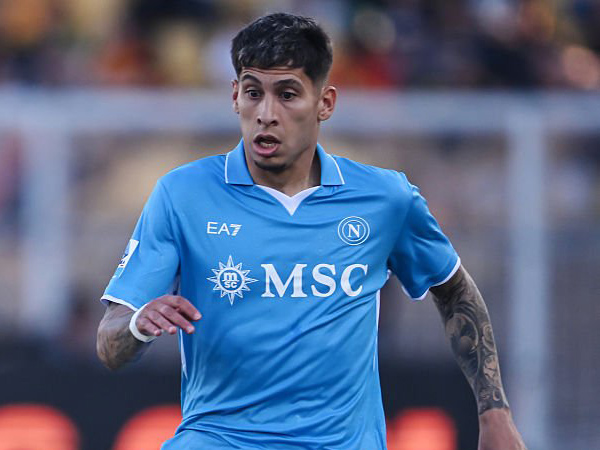 Butuh Bek Baru, Tottenham Serius Kejar Mathias Olivera