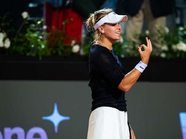 Jegal Elina Svitolina Di Roma, Peyton Stearns Tuliskan Tinta Emas