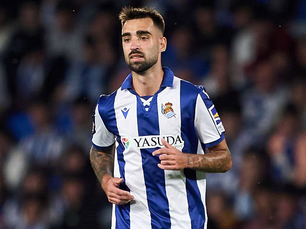 Real Sociedad Buka Peluang Lepas Brais Mendez di Musim Panas