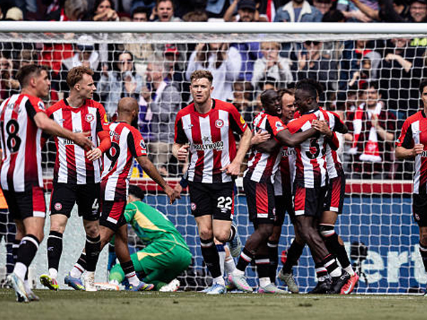 Dua Laga Tersisa, Bisakah Brentford Amankan Spot di Liga Konferensi Eropa?