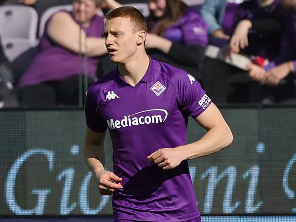 Resmi! Pietro Comuzzo Teken Kontrak Baru di Fiorentina