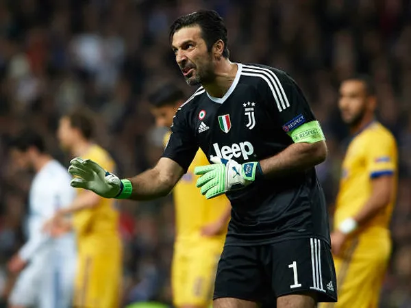 Gianluigi Buffon Kenang Momen Kontroversial Saat Lawan Real Madrid