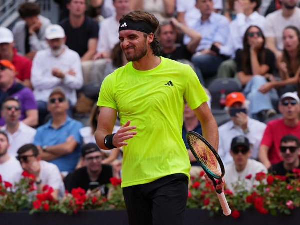 Jelang French Open, Stefanos Tsitsipas Mundur Dari Turnamen Pemanasan