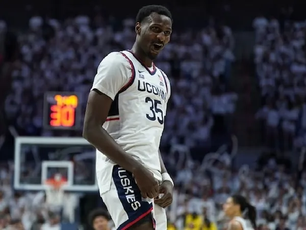 Lakers Jalani Latihan Bersama Samson Johnson Jelang NBA Draft