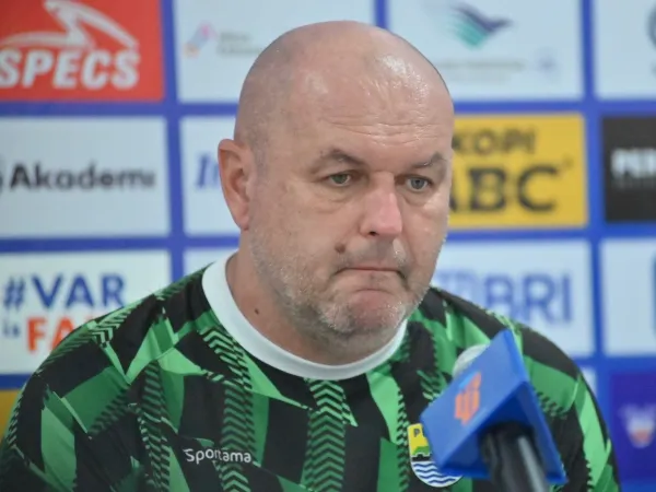 Bojan Hodak mengapresiasi performa Teja Paku Alam dan Victor Igbonefo