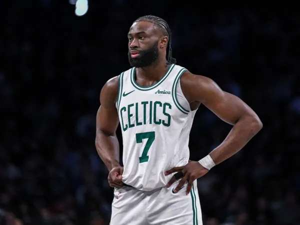Jaylen Brown Juga Akan Jalani Operasi Sembuhkan Cedera Lutut