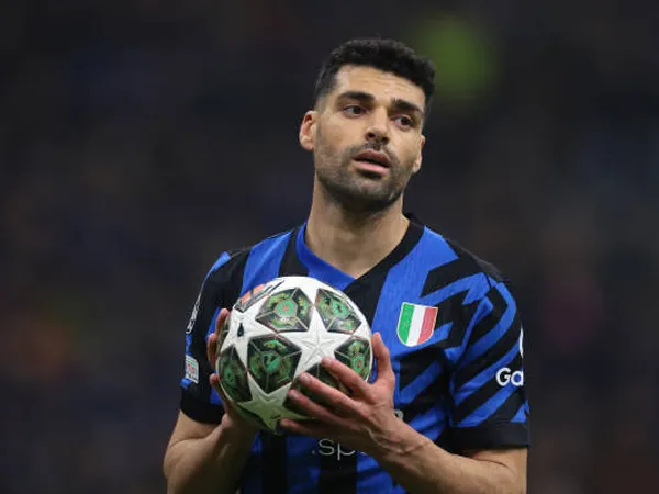 Mehdi Taremi Kembali Isi Lini Depan Inter Saat Melawan Lazio
