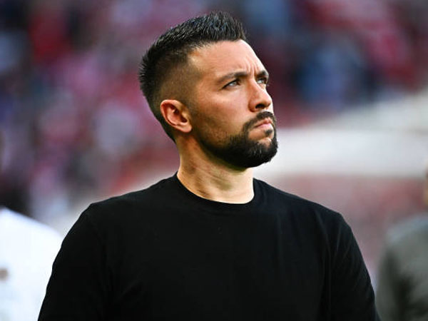 Setelah Roma dan Milan, Francesco Farioli Kini Jadi Bidikan Tottenham