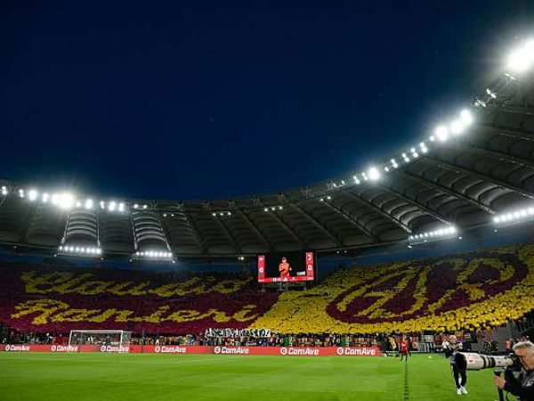 Claudio Ranieri Tinggalkan AS Roma, Curva Sud Ucapkan Terima Kasih