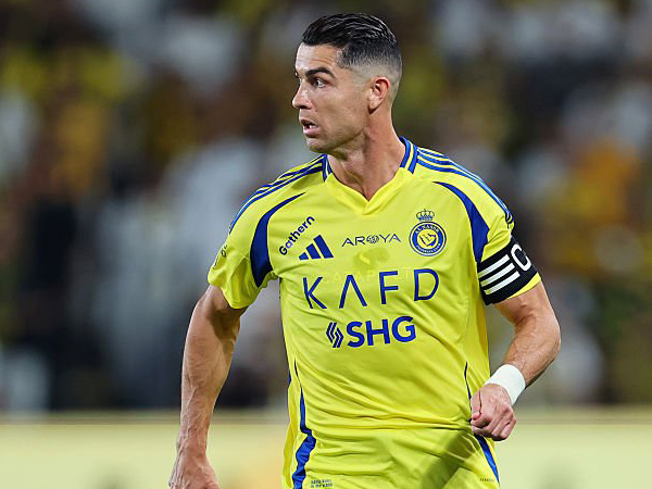 Cristiano Ronaldo Buka Peluang Jadi Pemilik Almeria