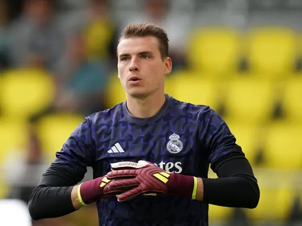 Real Madrid Semakin Terbuka untuk Melepas Andriy Lunin