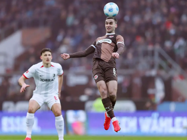 FC St. Pauli Resmi Perpanjang Masa Peminjaman James Sands