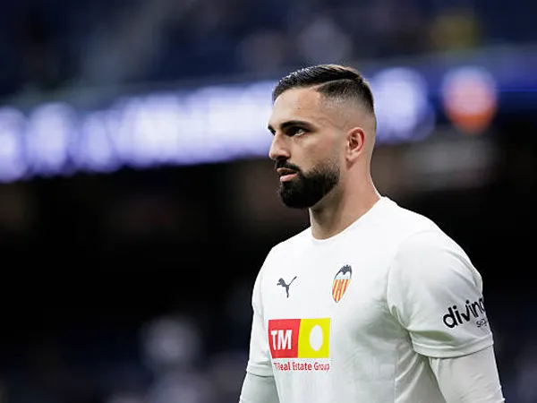 Giorgi Mamardashvili Diminta Manfaatkan Waktu Belajar di Liverpool