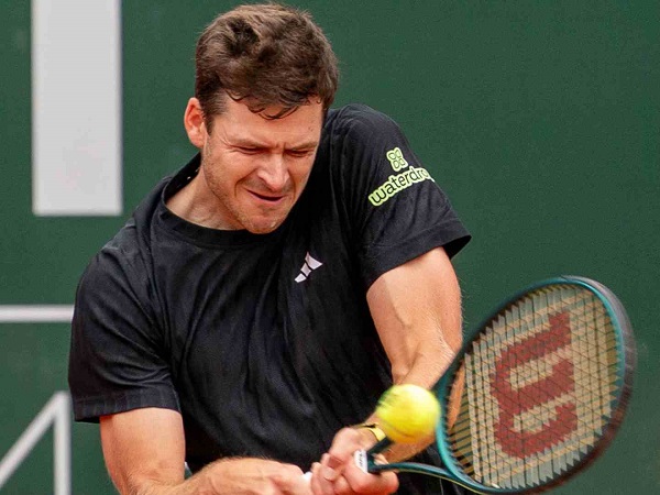 Hubert Hurkacz Hadapi Hujan Dan Lawan Demi Kemenangan Pertama Di Jenewa