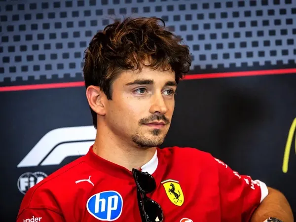 Charles Leclerc Tak Tahu Apa yang Terjadi dengan Ferrari