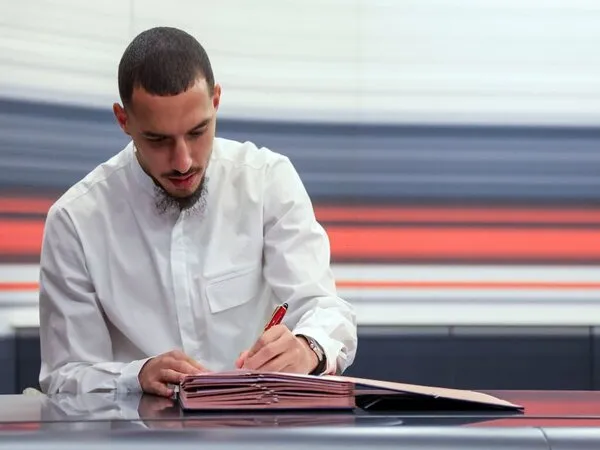 Marseille Dikabarkan Ragu Aktifkan Klausul Pembelian Ismael Bennacer