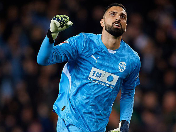 Giorgi Mamardashvili Siap Berikan yang Terbaik Bagi Liverpool