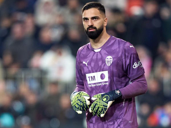 Giorgi Mamardashvili Tak Mau Dipinjamkan Lagi oleh Liverpool