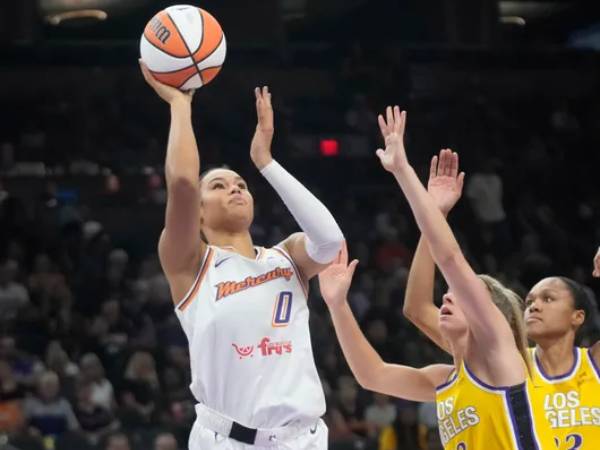 Hasil WNBA: Phoenix Mercury Tundukkan Los Angeles Sparks 89-86