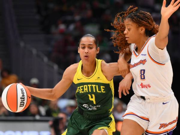 Hasil WNBA: Seattle Storm Tundukkan Phoenix Mercury 77-70