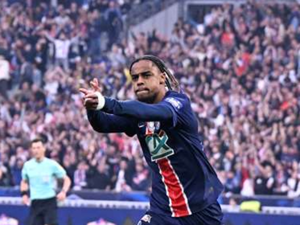 Dwigol Bradley Barcola Bantu PSG Juarai Coupe de France