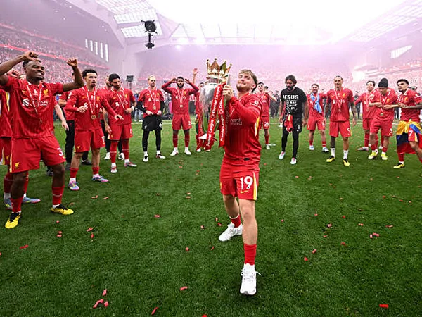 Liverpool Angkat Trofi, Harvey Elliott Isyaratkan Perpisahan