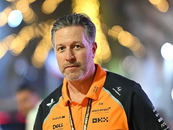 Zak Brown Terbang ke Indianapolis setelah McLaren Naik Podium Ganda