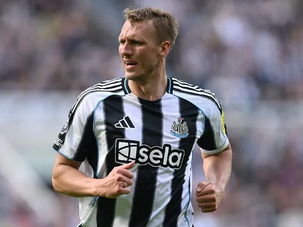 Bek Newcastle United, Dan Burn