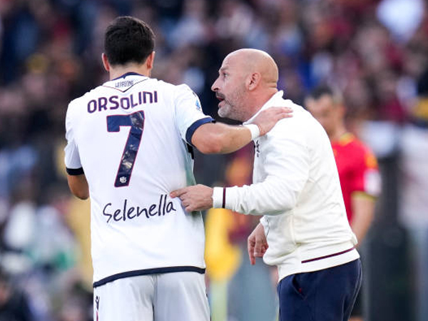 Riccardo Orsolini Berharap Vincenzo Italiano Bertahan di Bologna