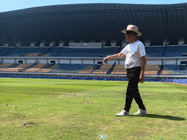 Komisaris Persib, Umuh Muchtar