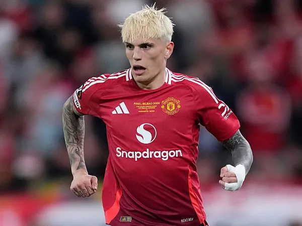 Erik Ten Hag Ingin Reuni dengan Alejandro Garnacho di Leverkusen