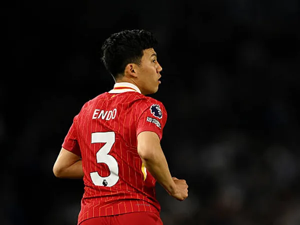 Wataru Endo Jawab Spekulasi Soal Masa Depannya di Liverpool
