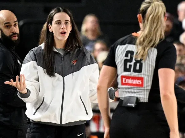 Caitlin Clark Tetap Berikan Dampak Dari Tepi Lapangan Pertandingan Fever