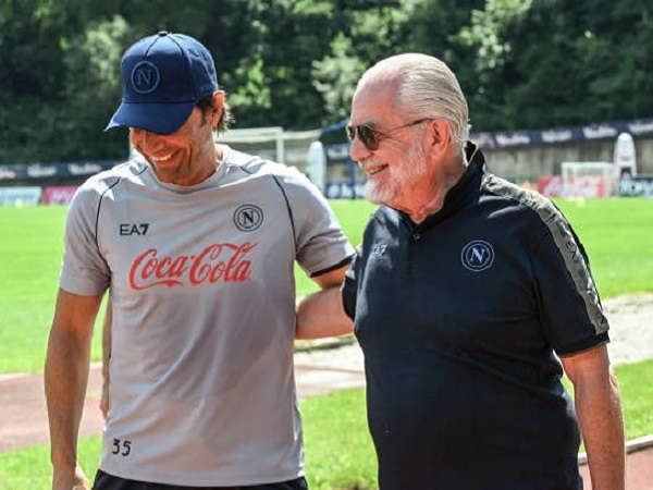 Napoli Konfirmasi Antonio Conte Bakal Bertahan