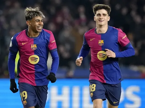 Pau Victor Gembira Lamine Yamal Perpanjang Kontrak