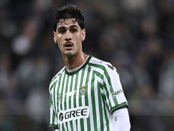 Atletico Madrid Capai Kesepakatan Dengan Gelandang Real Betis