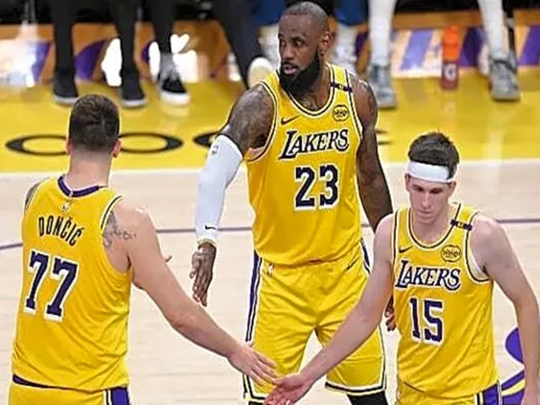 Luka Doncic dan LeBron James Akan Sulit Bawa Lakers Juara