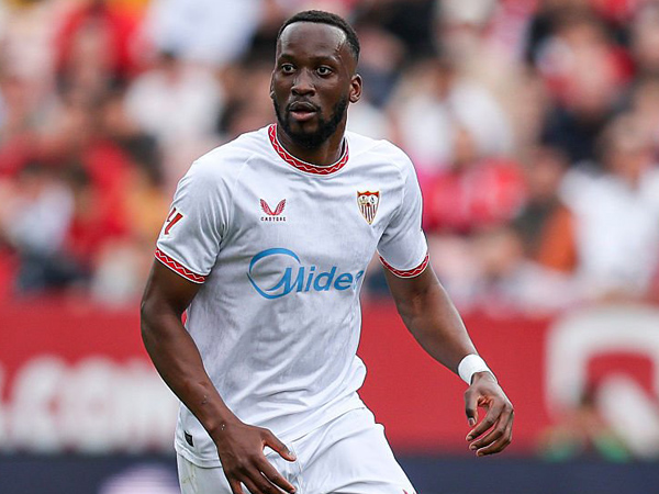 Dilirik Juventus dan Dortmund, Dodi Lukebakio Pilih Bertahan di Sevilla